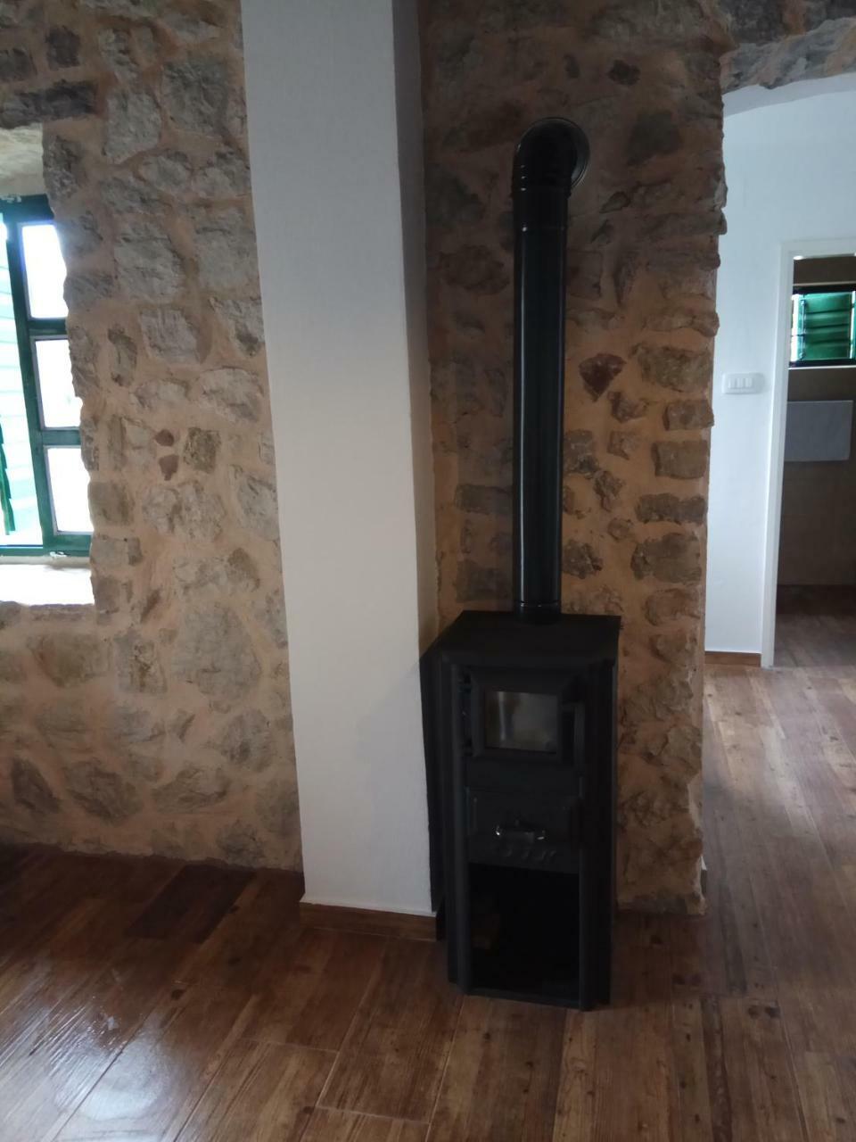 Willa Rustic Stone House Bar Zewnętrze zdjęcie